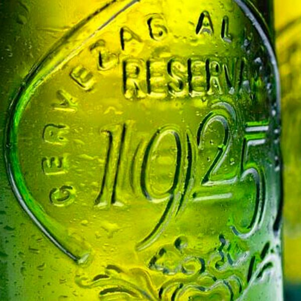 Cerveza Alhambra Reserva 1925 04